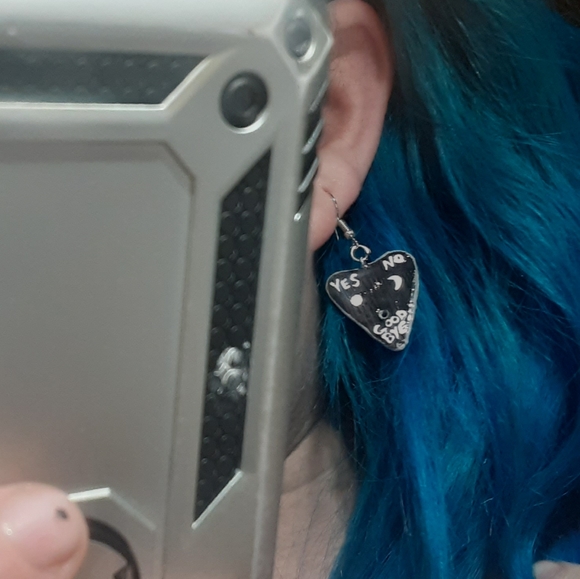 Handmade Ouija Planchette earrings - Picture 2 of 2